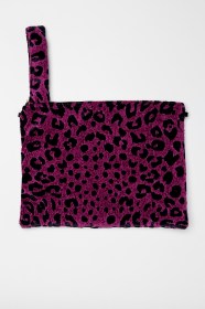 LEOPARD VELVET MAGENTA CLUTCH (3)